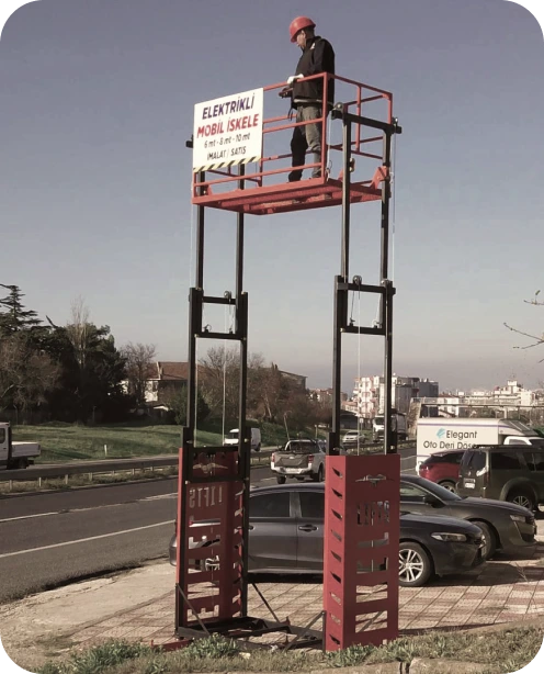 Electric mobile scaffold